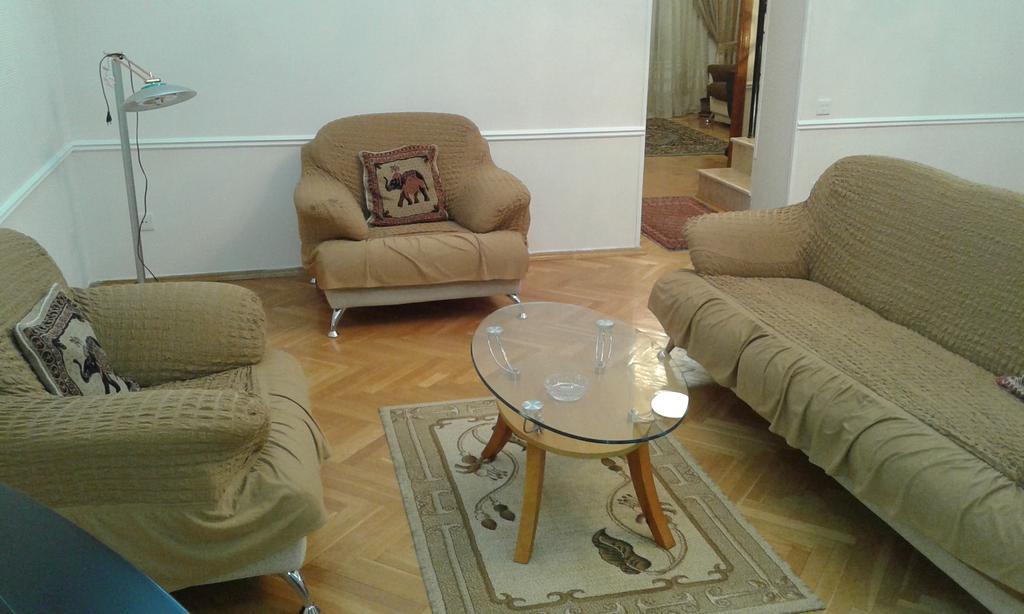 Neftiannikov Avenue Apartment บากู ภายนอก รูปภาพ